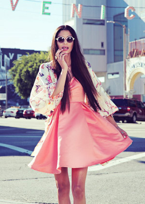 Satin Straps V Back Short Prom Dress